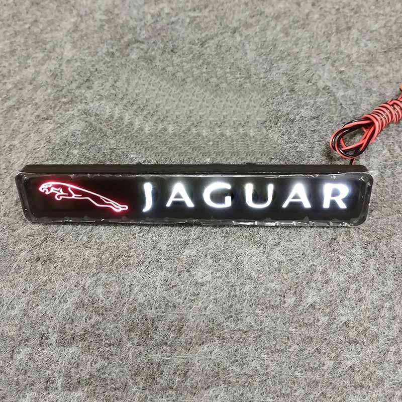 Jaguar LED Grille Emblem